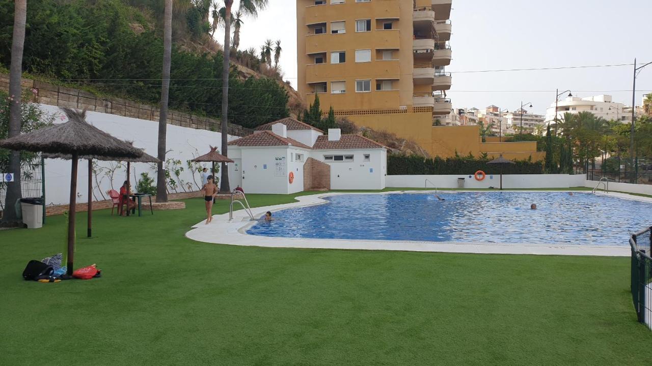 Estepona Puerto Exterior foto